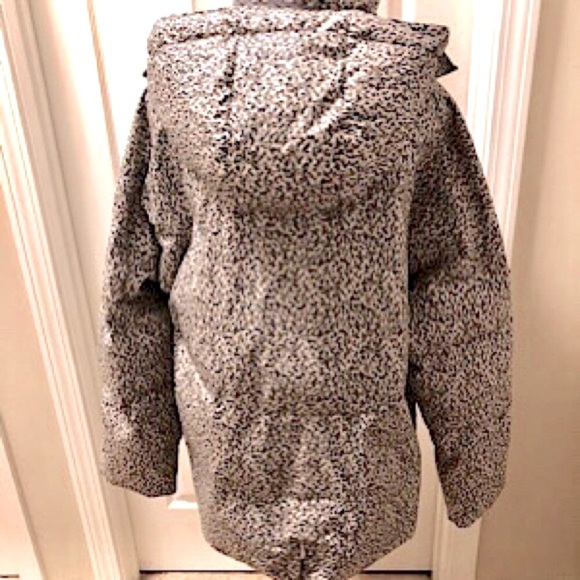 “NEW” Varley Carmeline Jacket in Micro Abstract Leopard - Picture 9 of 12